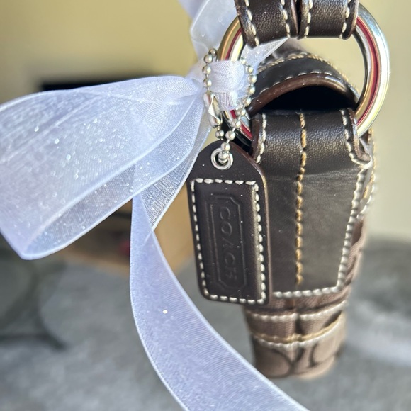 Coach Brown Vintage Y2K Soho Shoulder Bag Signature Buckle Flap - Picture 4 of 7